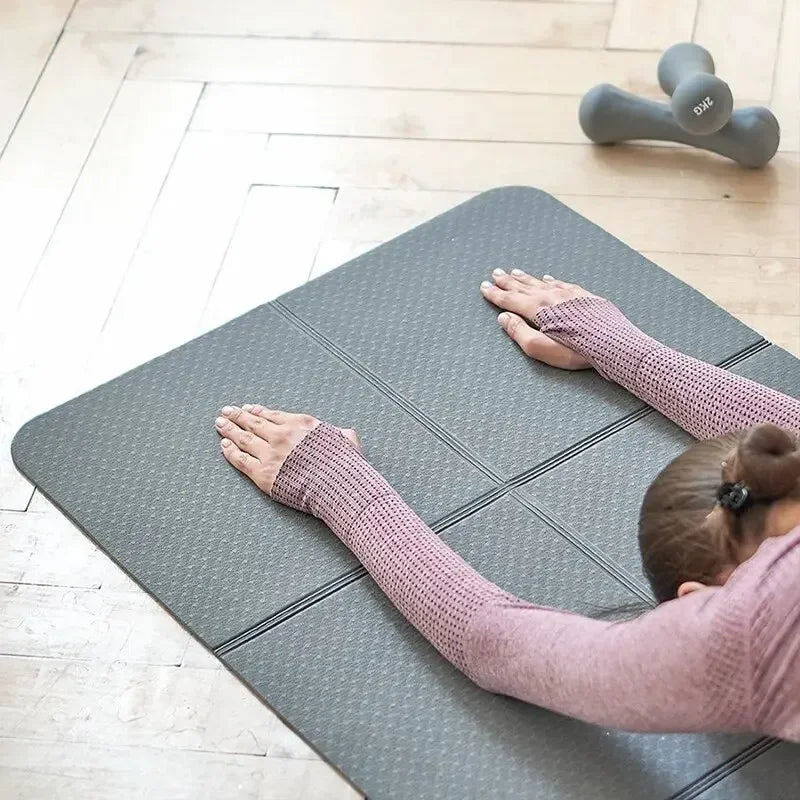 Foldable Eco-Friendly TPE Yoga Mat – Double-Sided Non-Slip Travel Mat for Yoga, Pilates & Floor Workouts image 3