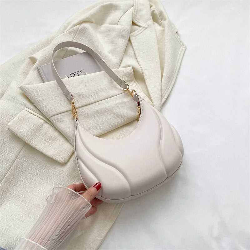 Retro Solid Color Shoulder Bag PU Leather Handbags for Women Simple Ladies Underarm Bag Designer Hobos Saddle Crescent Chic Bag image 1