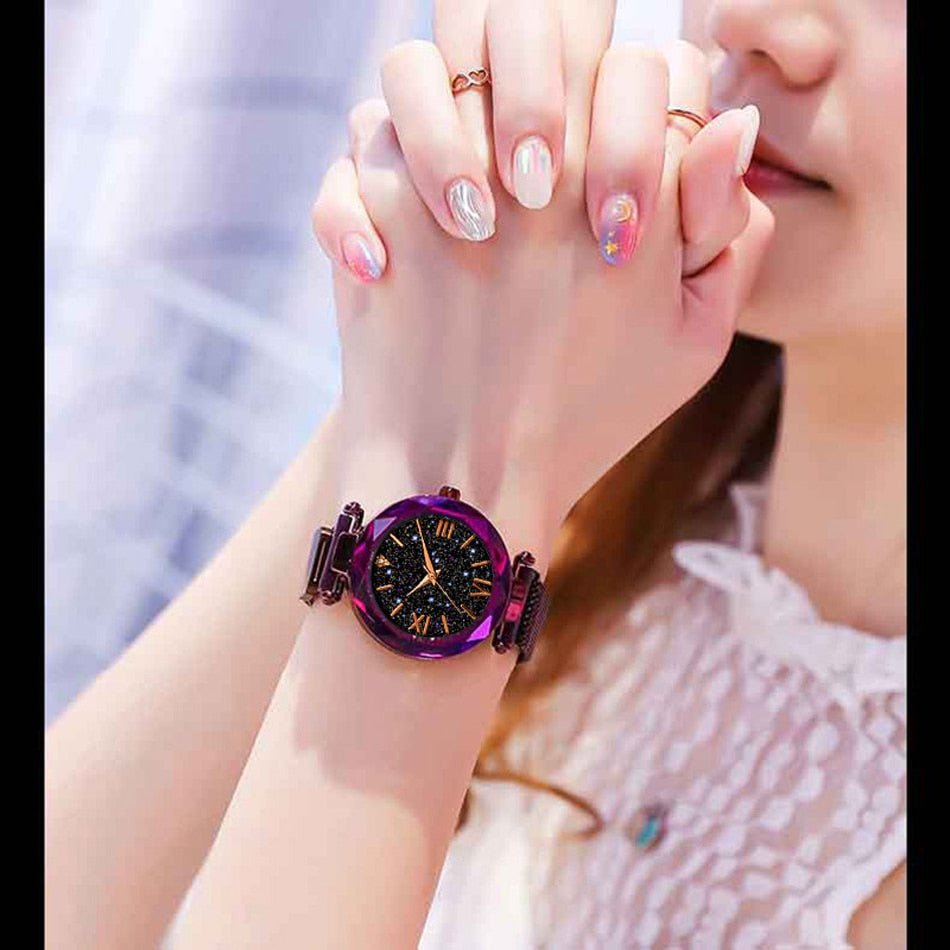 Luxury Women's Magnetic Starry Sky Quartz Wrist Watch Quartz image 18