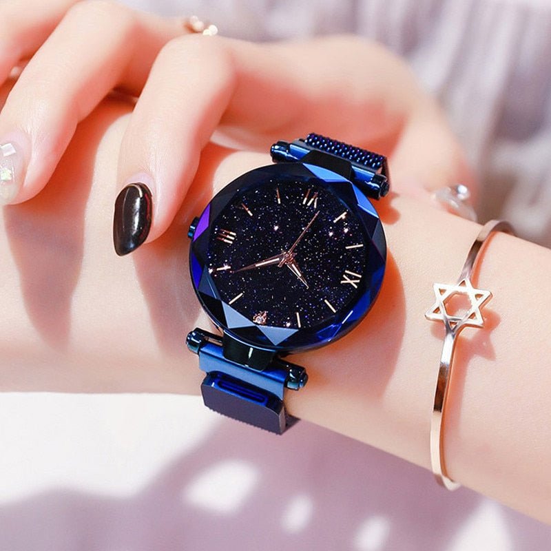 Luxury Women's Magnetic Starry Sky Quartz Wrist Watch Quartz image 1