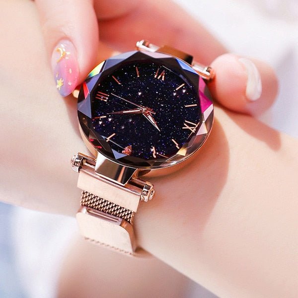 Luxury Women's Magnetic Starry Sky Quartz Wrist Watch Quartz image 7