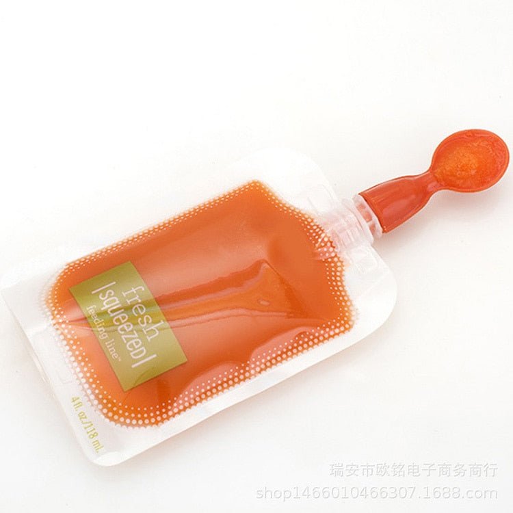 Baby Food Squeeze Station and Pouches image 13