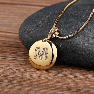 Top Quality Personalized Gold Letters Women and Girls Initial Letter Necklace - M image