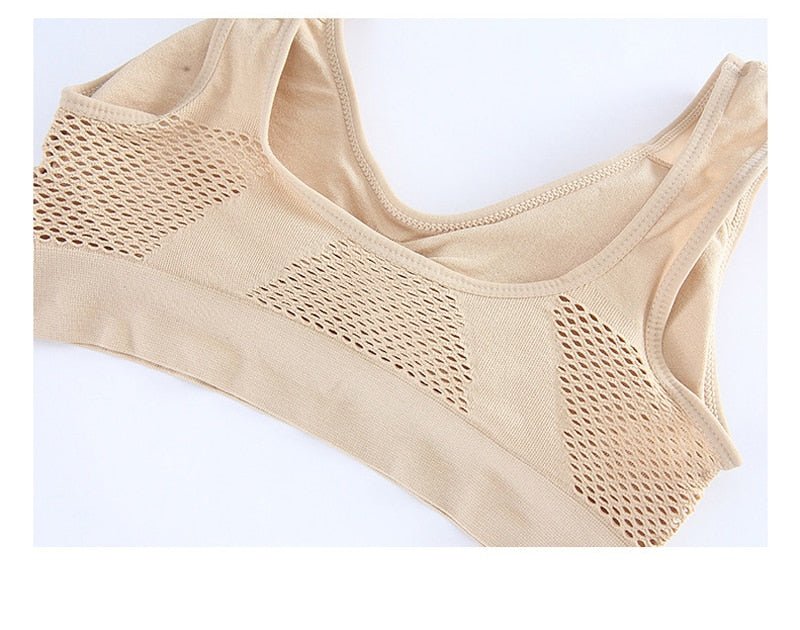 Jerrinut Seamless Breathable Wireless Push Up Bra Underwear With Pads image 1