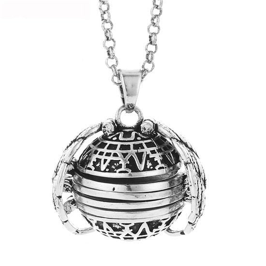 Magic 4 Photo Pendant | Memory Floating Locket Necklace - antique silver color image