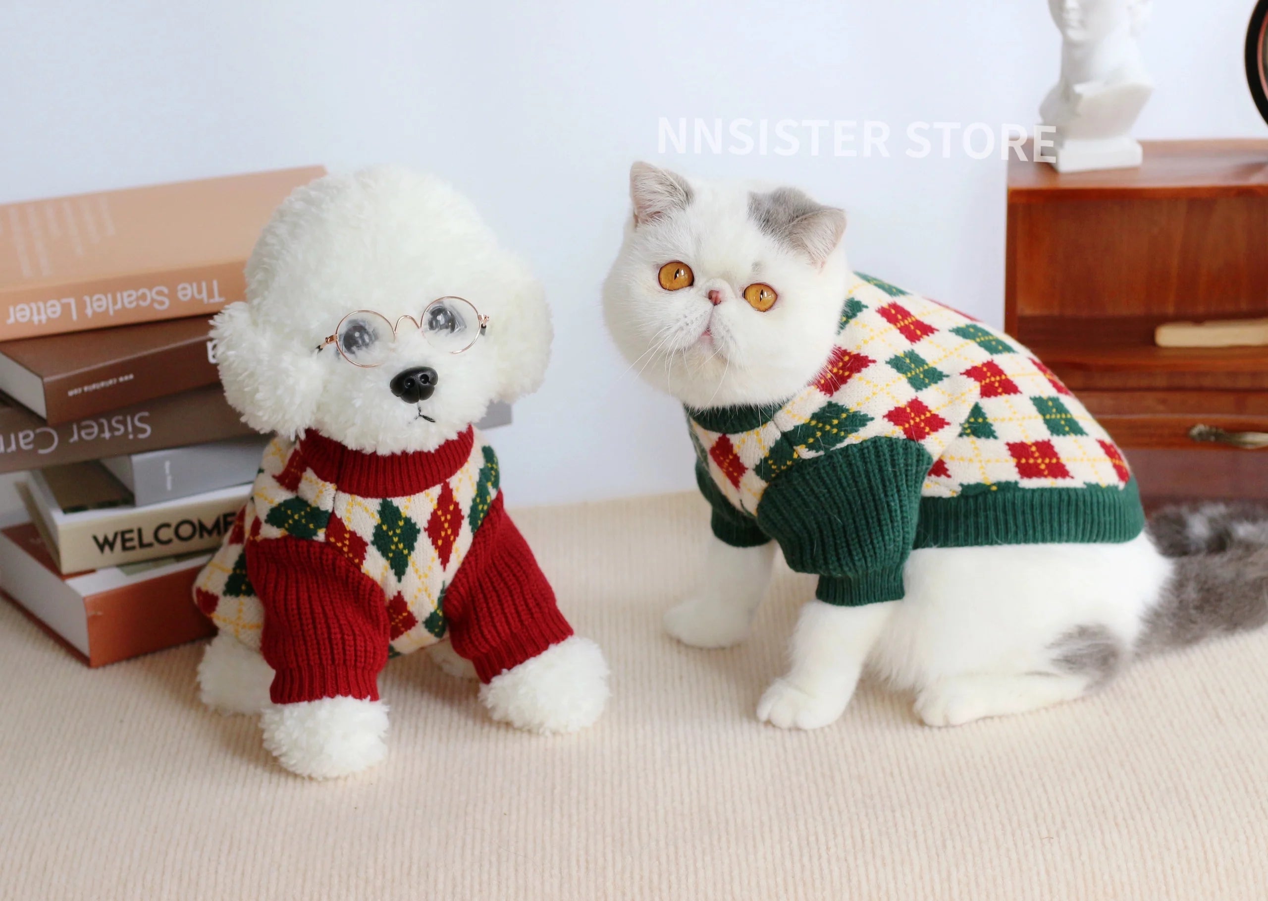 American Retro Quilted Pet Sweater | Warm Cat & Dog Clothes for Autumn & Winter image 2