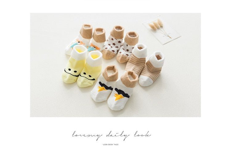 5 pair High Quality Thickened Cartoon Comfort Cotton Newborn Socks image 3
