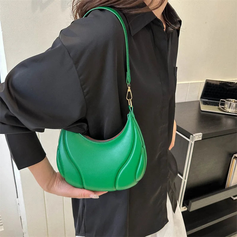 Retro Solid Color Shoulder Bag PU Leather Handbags for Women Simple Ladies Underarm Bag Designer Hobos Saddle Crescent Chic Bag image 5