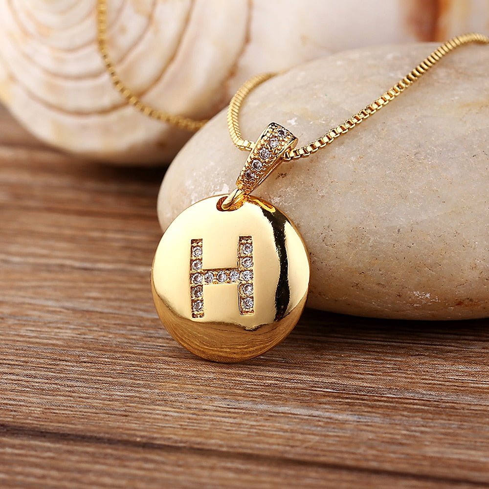 Top Quality Personalized Gold Letters Women and Girls Initial Letter Necklace image 4