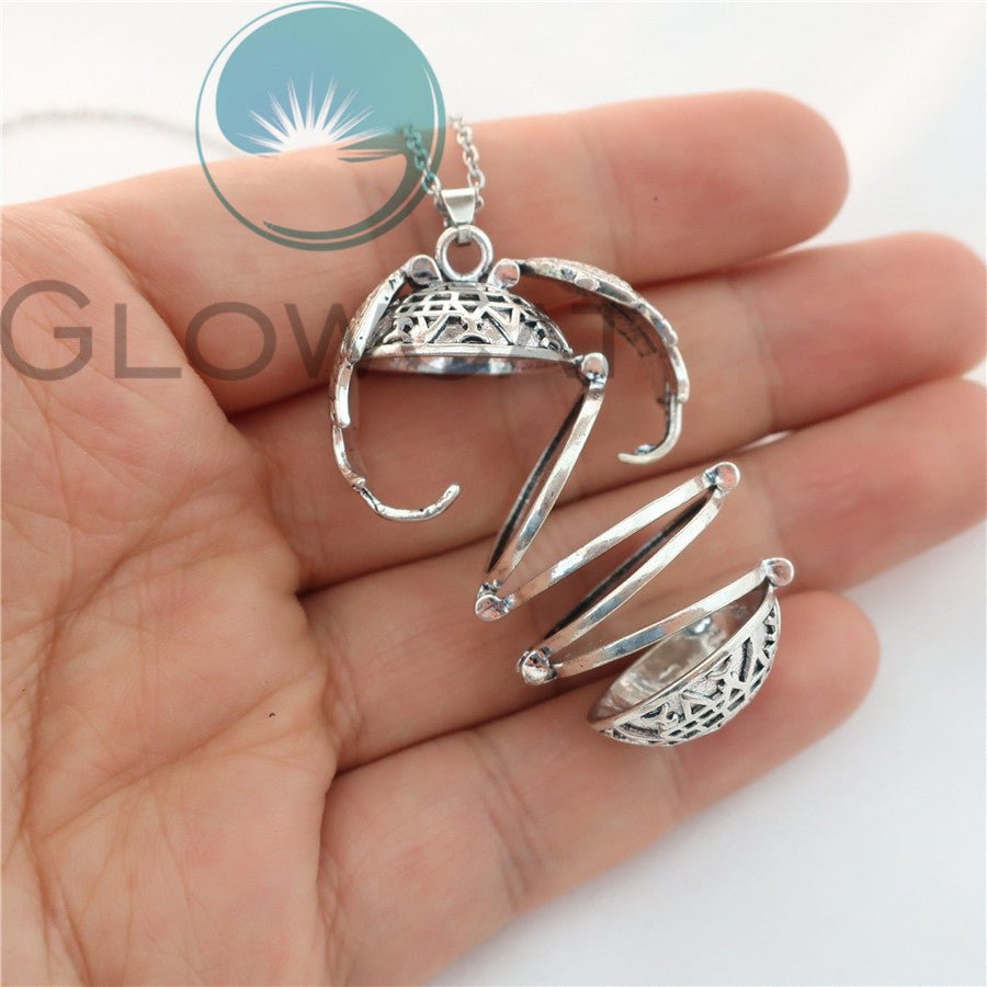 Magic 4 Photo Pendant | Memory Floating Locket Necklace image 2